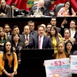 Gobernación acepta revisar solo 6 de 21 bloques de modificaciones a plan B de AMLO