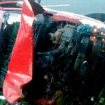 En Illinois, camión cargado con material peligroso se vuelca, deja 5 muertes