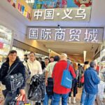 Alexis Vega muestra nalgas y alcohol en festejos de Toluca Bicampeón