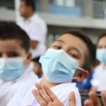 VIDEO: El pueblo de pan de jengibre más grande del mundo regresa a Nueva York esta Navidad